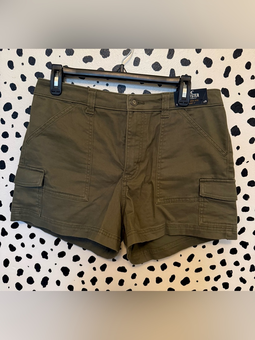 Hollister High Rise Army Green Cargo Shorts